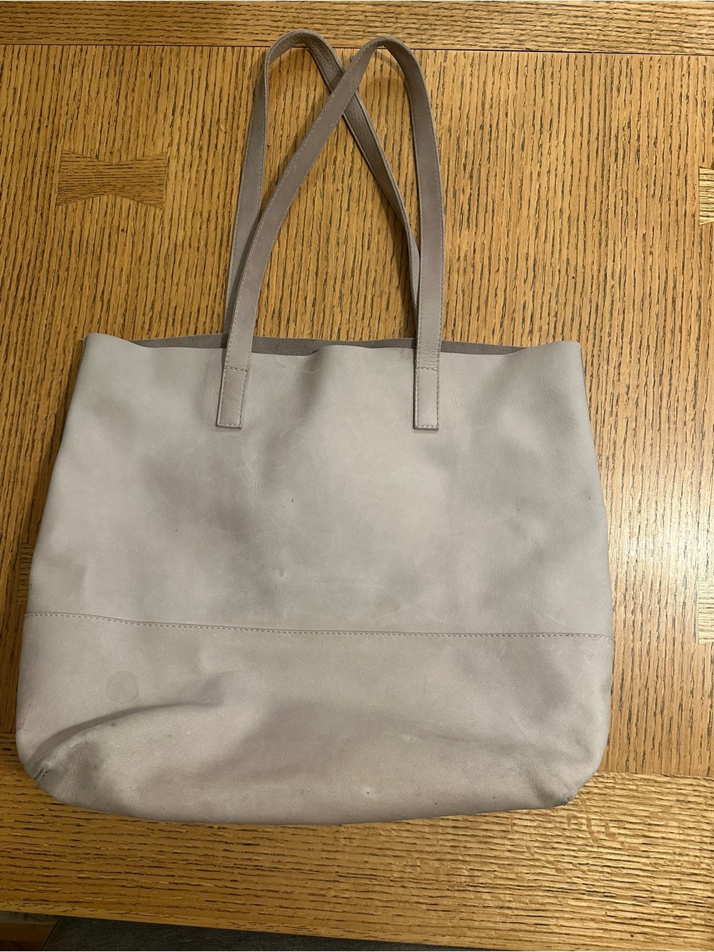 Able leather bag